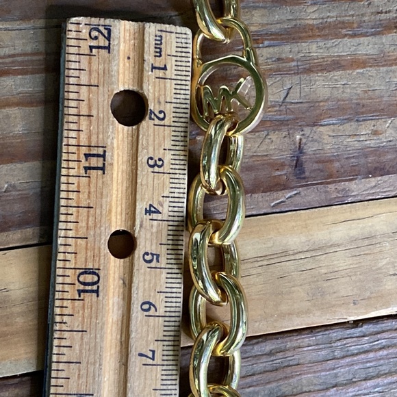 Michael Kors Goldtone Link Toggle Logo Branding Bracelet - Picture 16 of 16